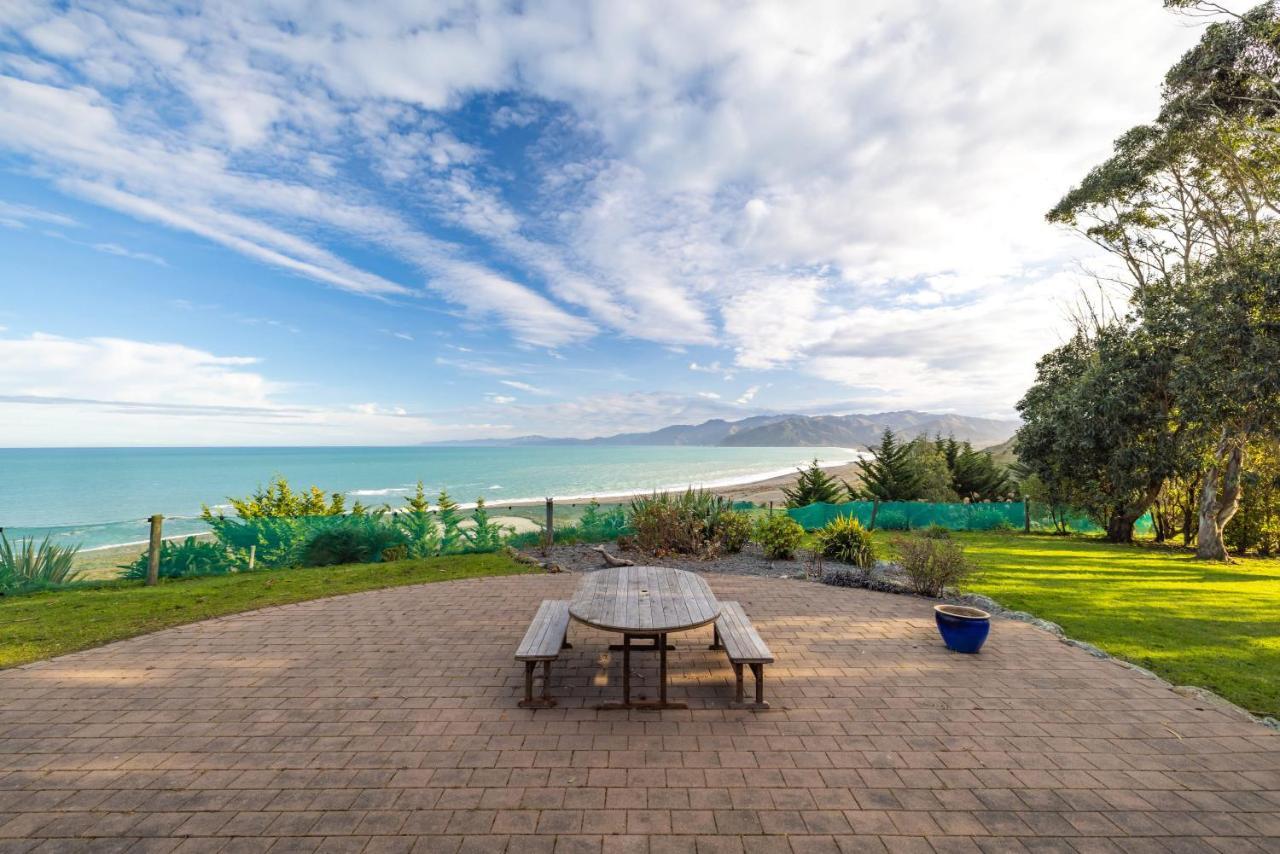Ocean & Mountain Views - Kaikoura Villa Eksteriør bilde